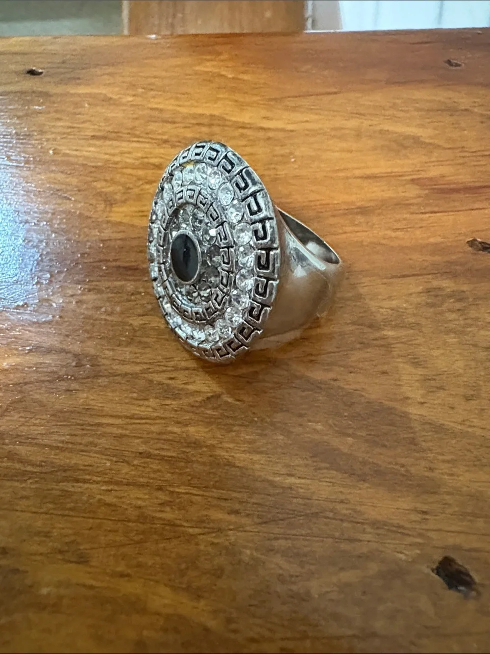 Vintage Silver Tone women’s  Statement Ring with Black Center